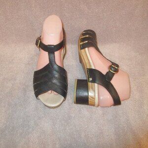 Dansko Mara Sandals Size 38 7.5 8 Leather Comfort Heel Ankle Strap Open Toe